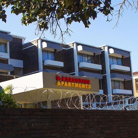 R Executive Apartments Harare Kültér fotó