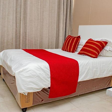 R Executive Apartments Harare Kültér fotó
