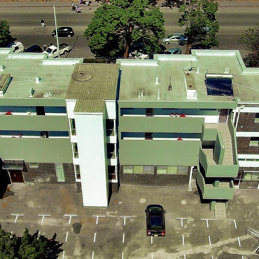 R Executive Apartments Harare Kültér fotó