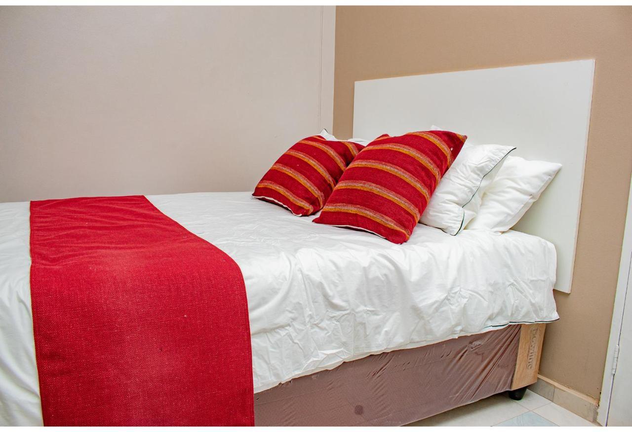 R Executive Apartments Harare Kültér fotó