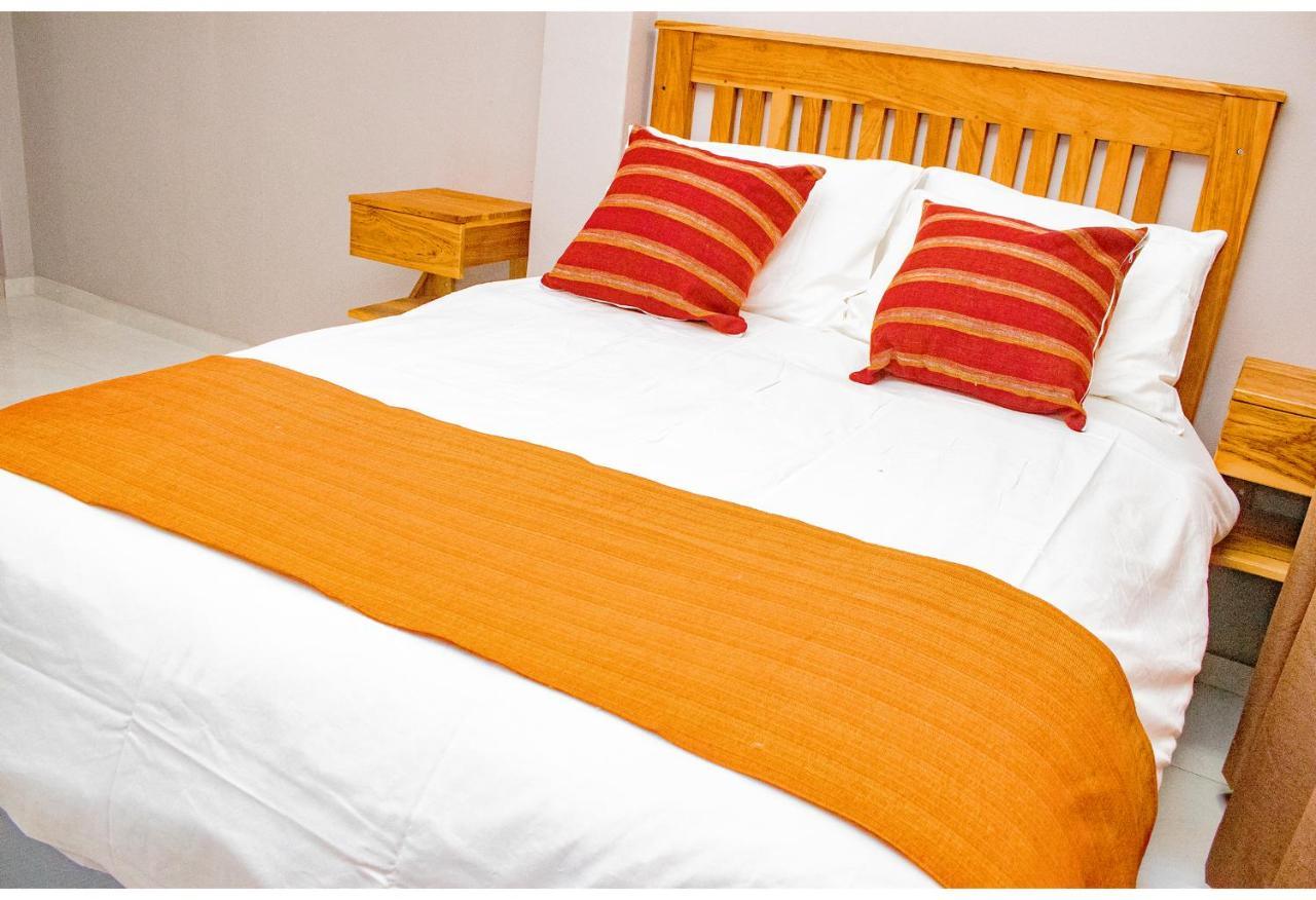 R Executive Apartments Harare Kültér fotó