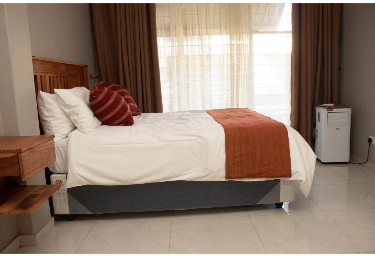 R Executive Apartments Harare Kültér fotó