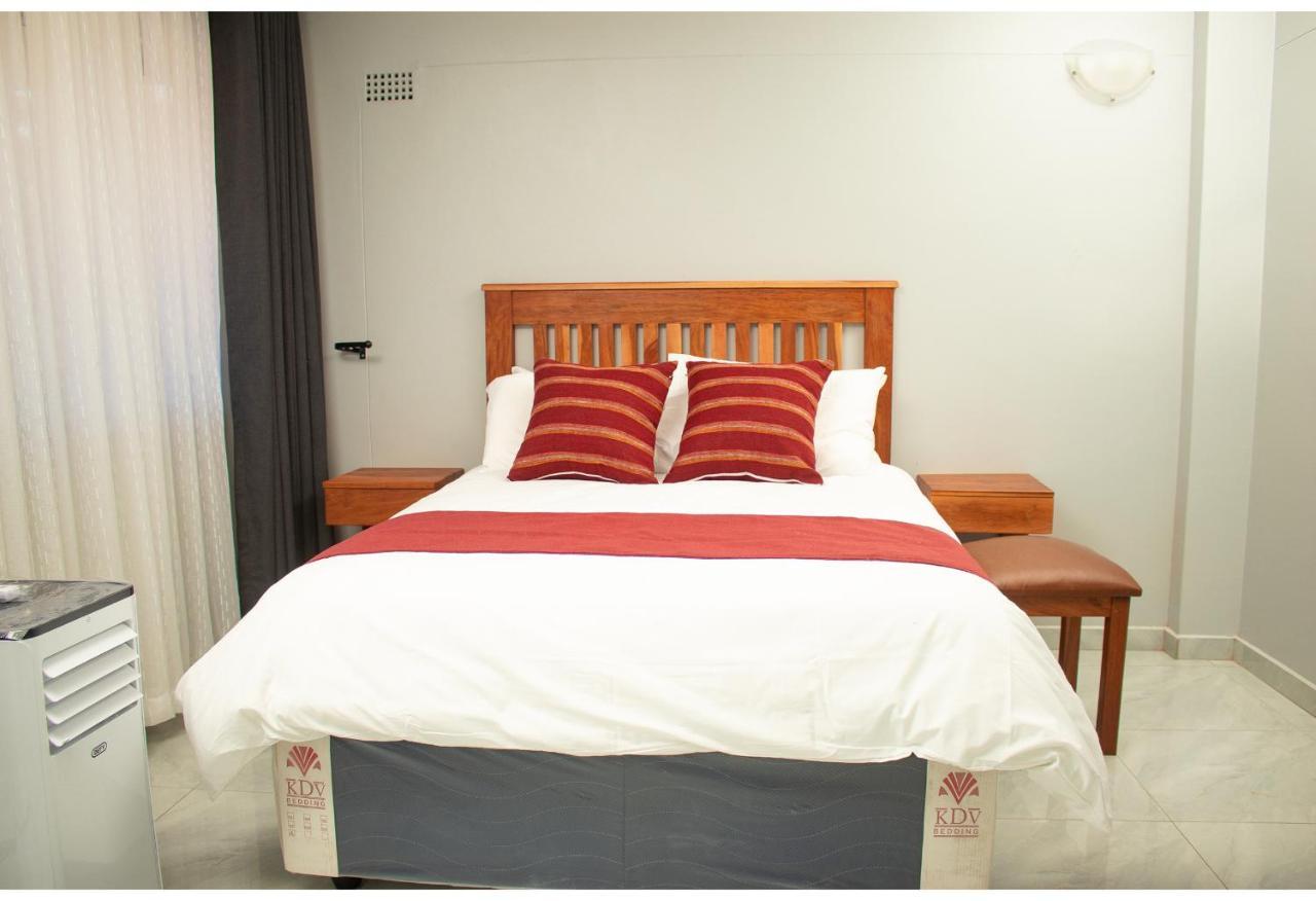 R Executive Apartments Harare Kültér fotó