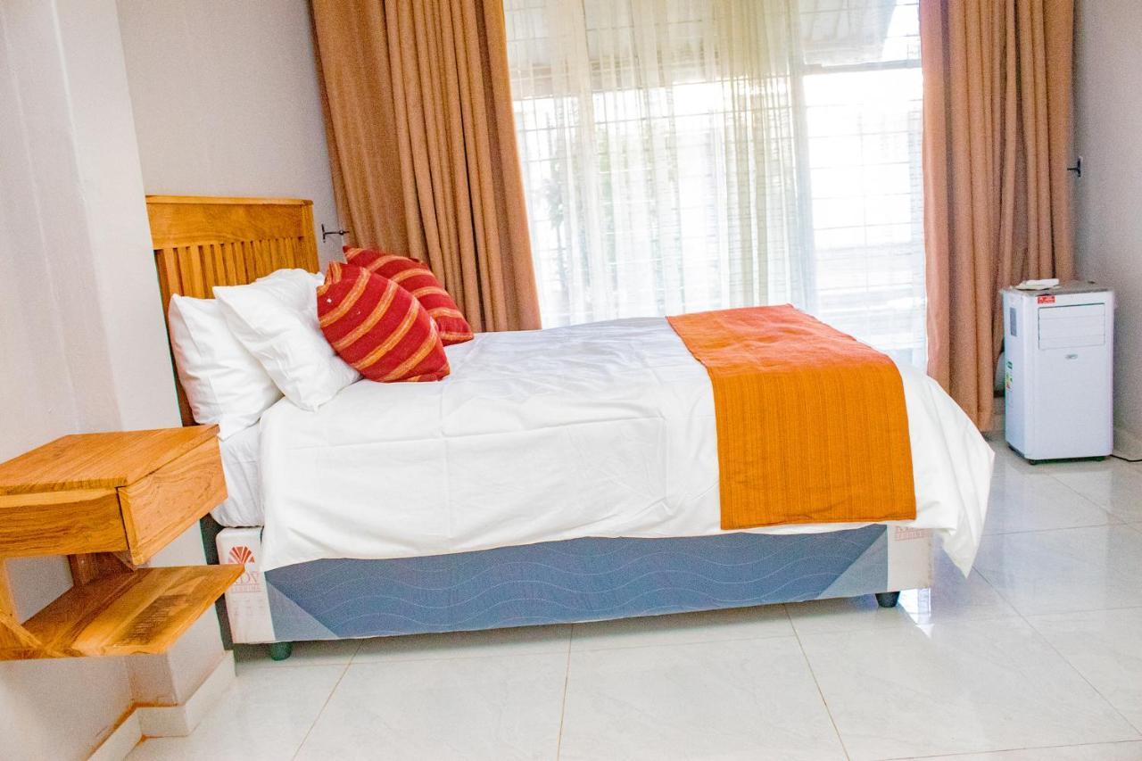 R Executive Apartments Harare Kültér fotó