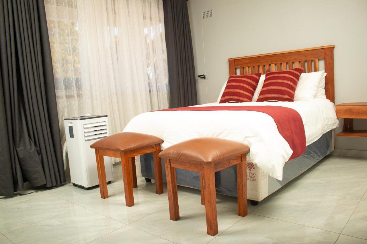 R Executive Apartments Harare Kültér fotó